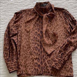 Escada vintage silk.Perfect condition.